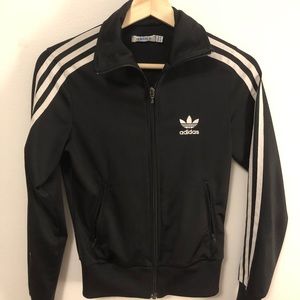 Adidas tracksuit jacket. 🖤